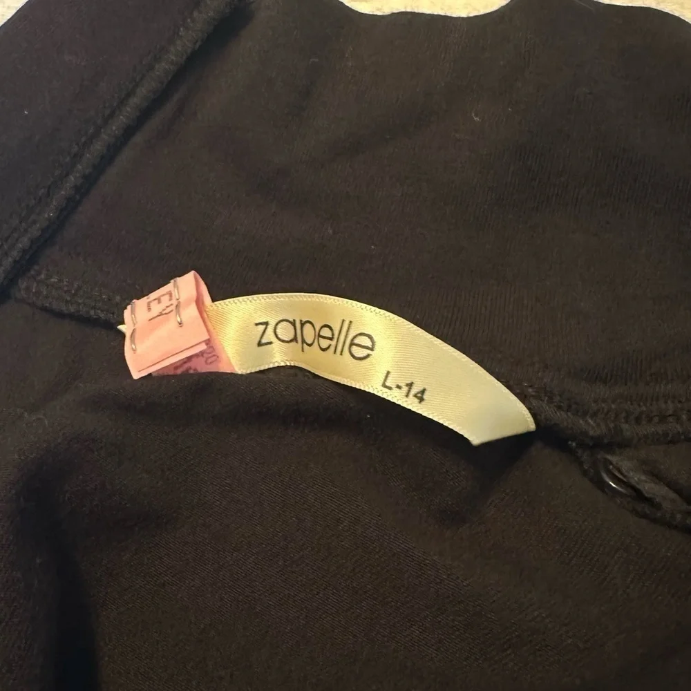 Eshakti Zapelle Fit and Flare Mock Neck Black and White Dress - Large (14) - Picture 6 of 15